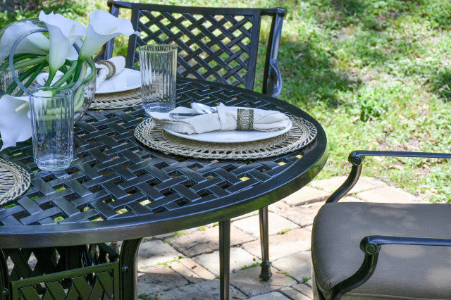 AFD Home Savannah Outdoor Aluminum Round Dining Table