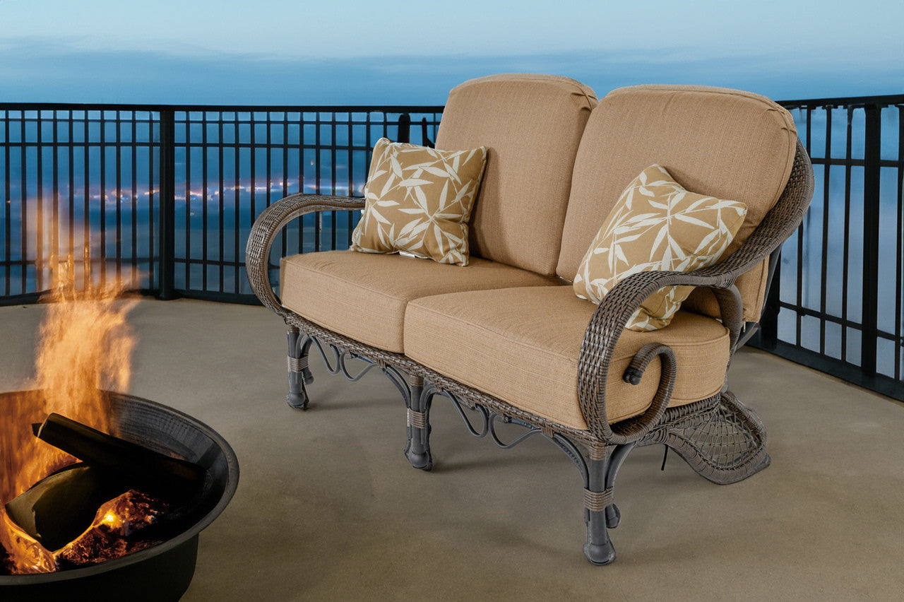 AFD Home Grand Bonaire Weave Outdoor Loveseat
