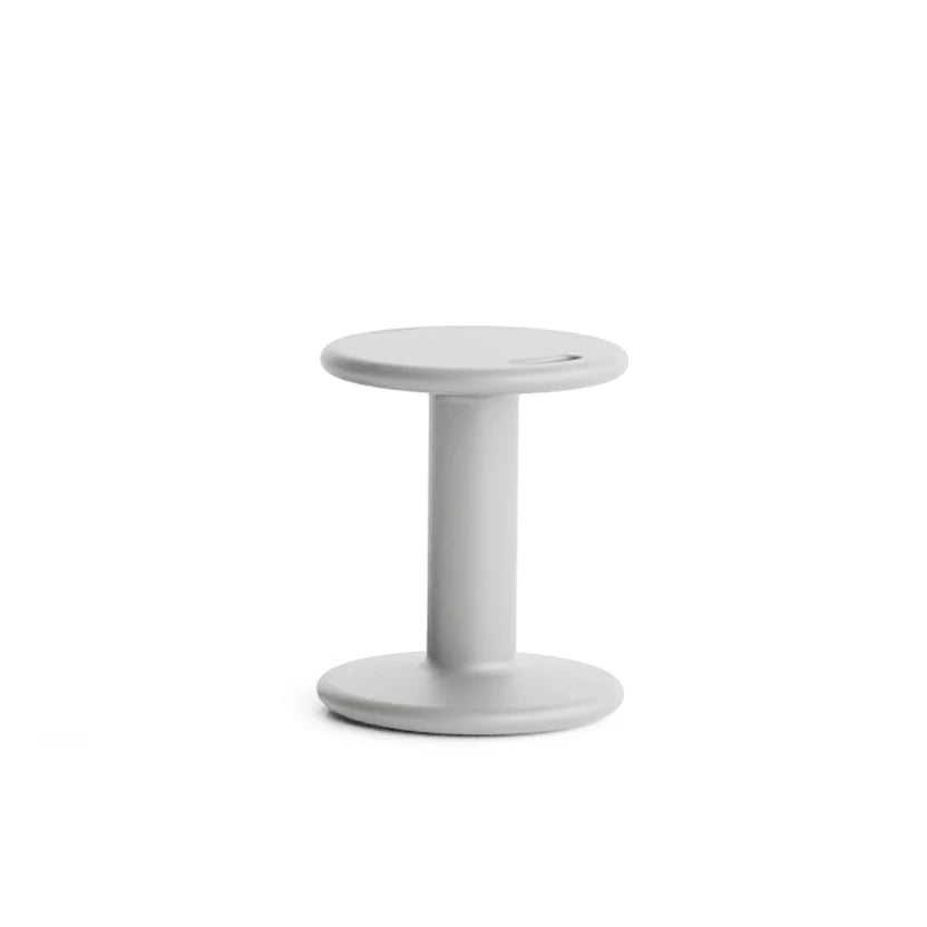 KONKRETUS KAFE Stool – Handcrafted K2 Composite Concrete Stool