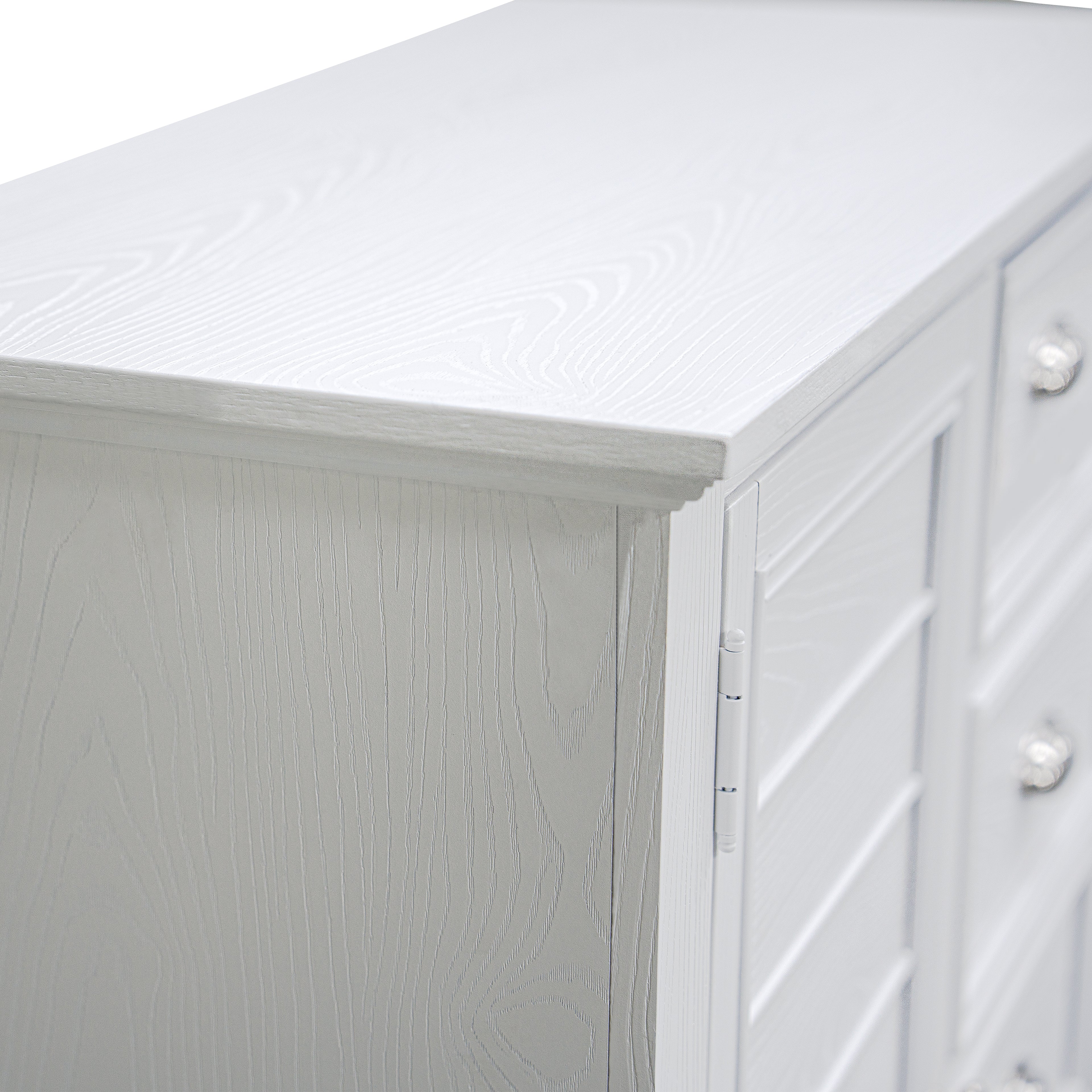New Classic Furniture JAMESTOWN DOOR CHEST- WHITE