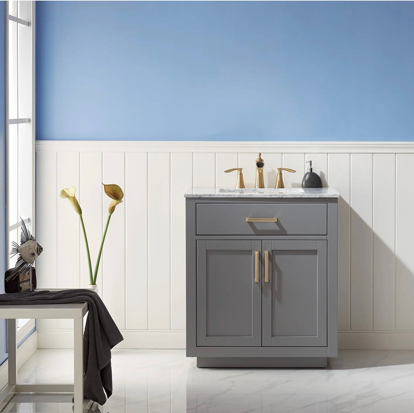 Altair Ivy 30" Single Bathroom Vanity Set and Carrara Marble Countertop