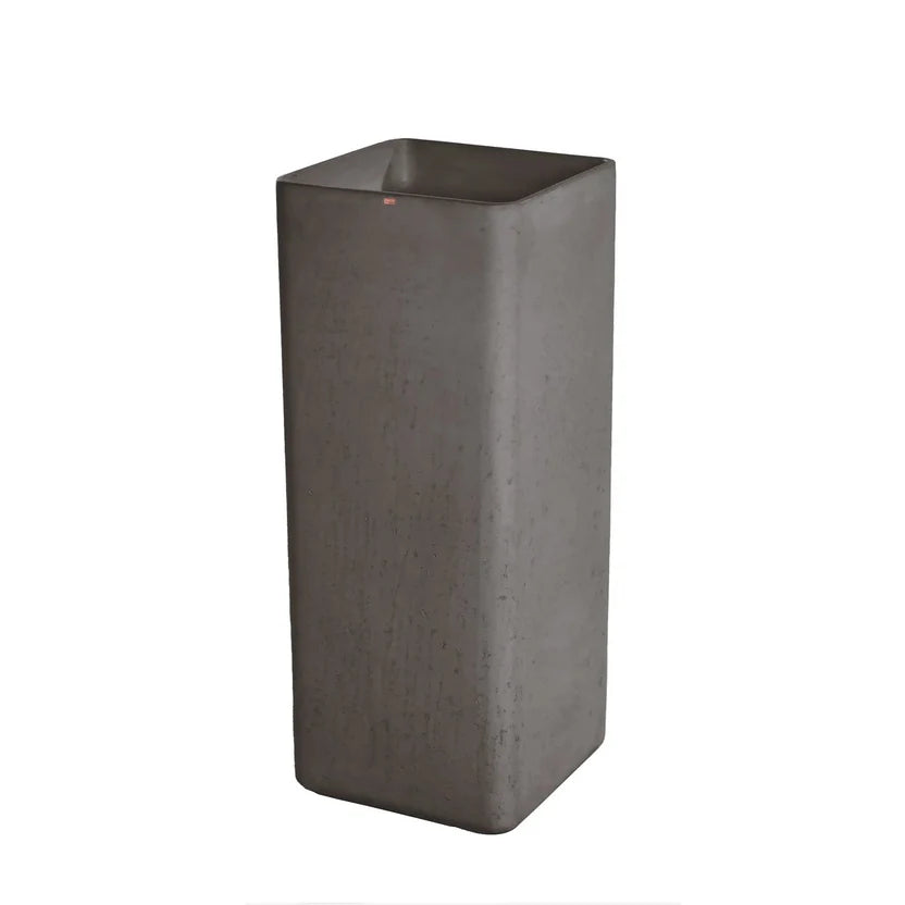 KONKRETUS Sink Fladd 06 – Handcrafted Concrete Pedestal Sink