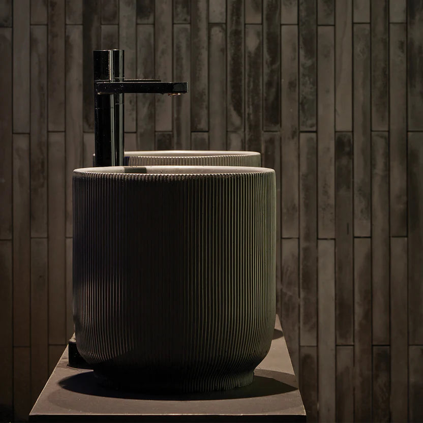 KONKRETUS Sink Lotus 05 – Handcrafted K2 Composite Concrete Sink