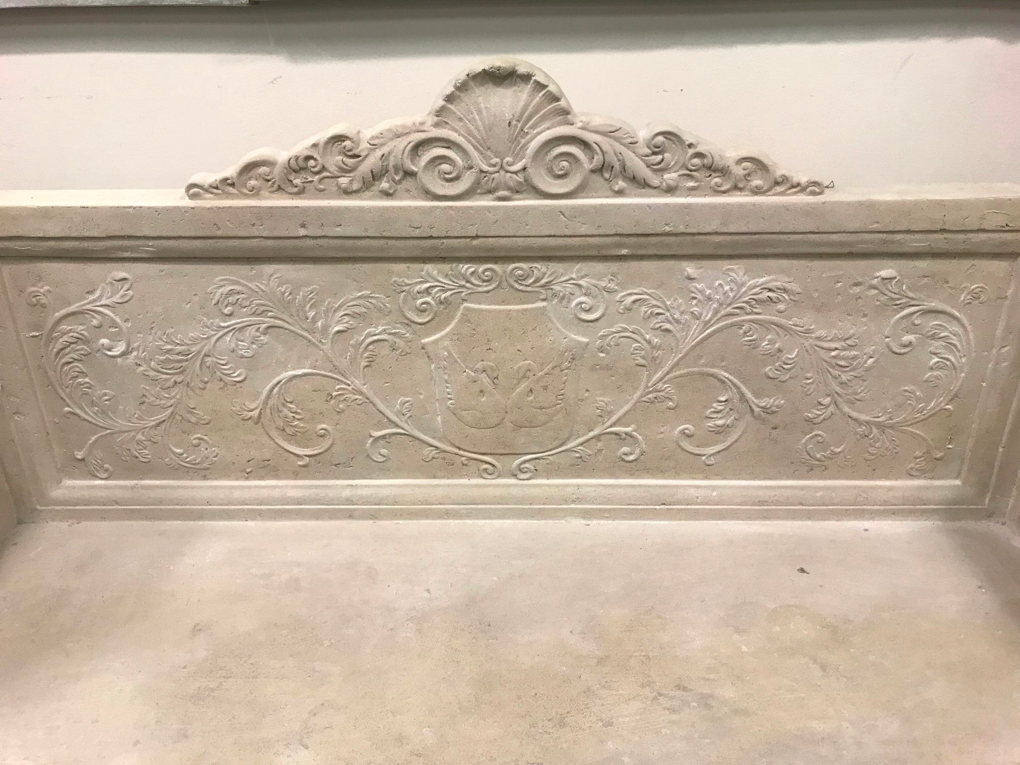 AFD Home Vicenza Swan Bench